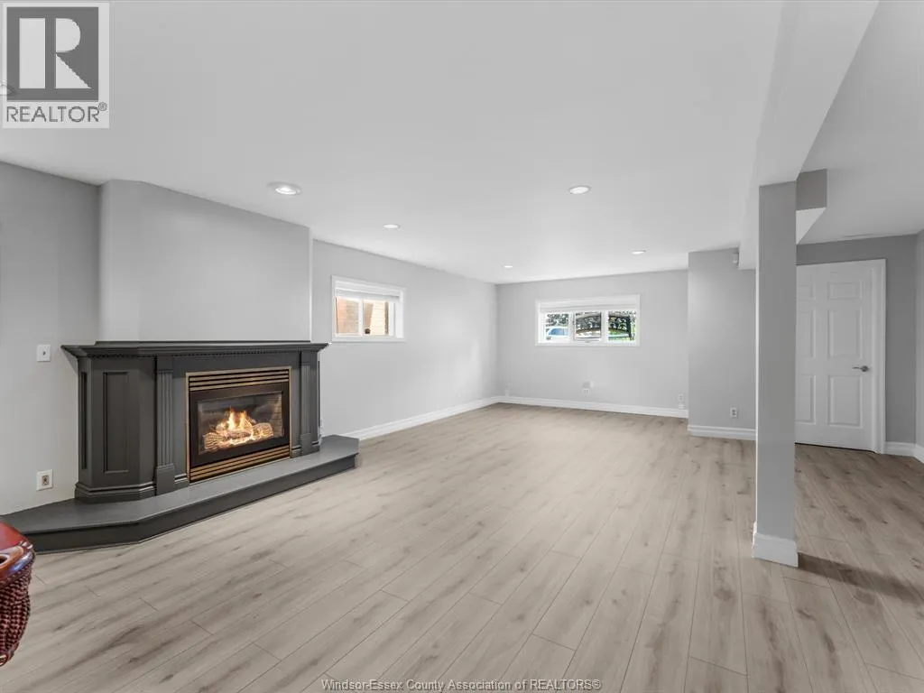 480 Delaware AVENUE