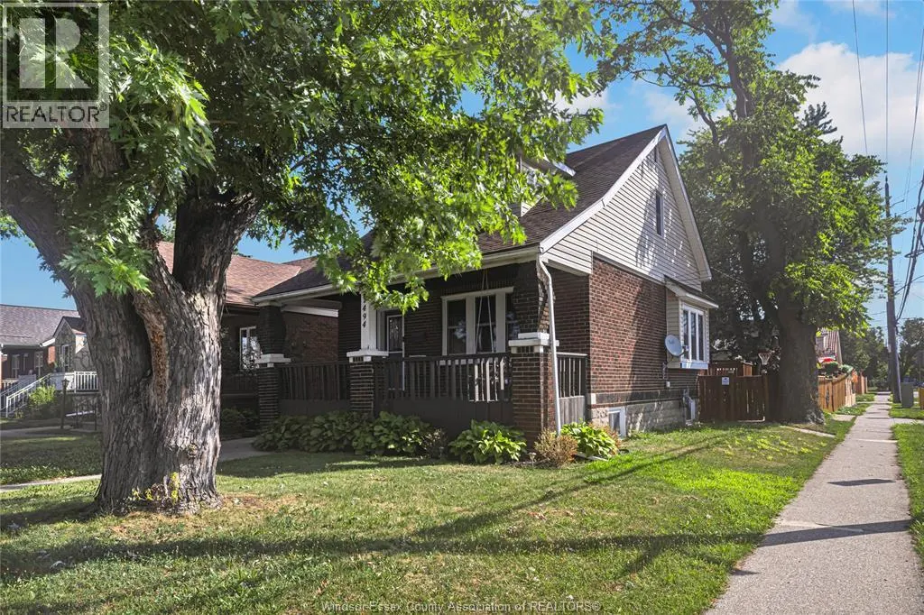 1494 PIERRE