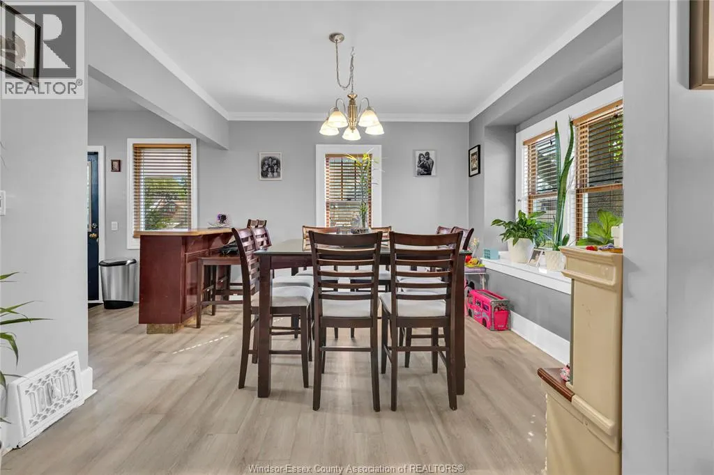 1494 PIERRE