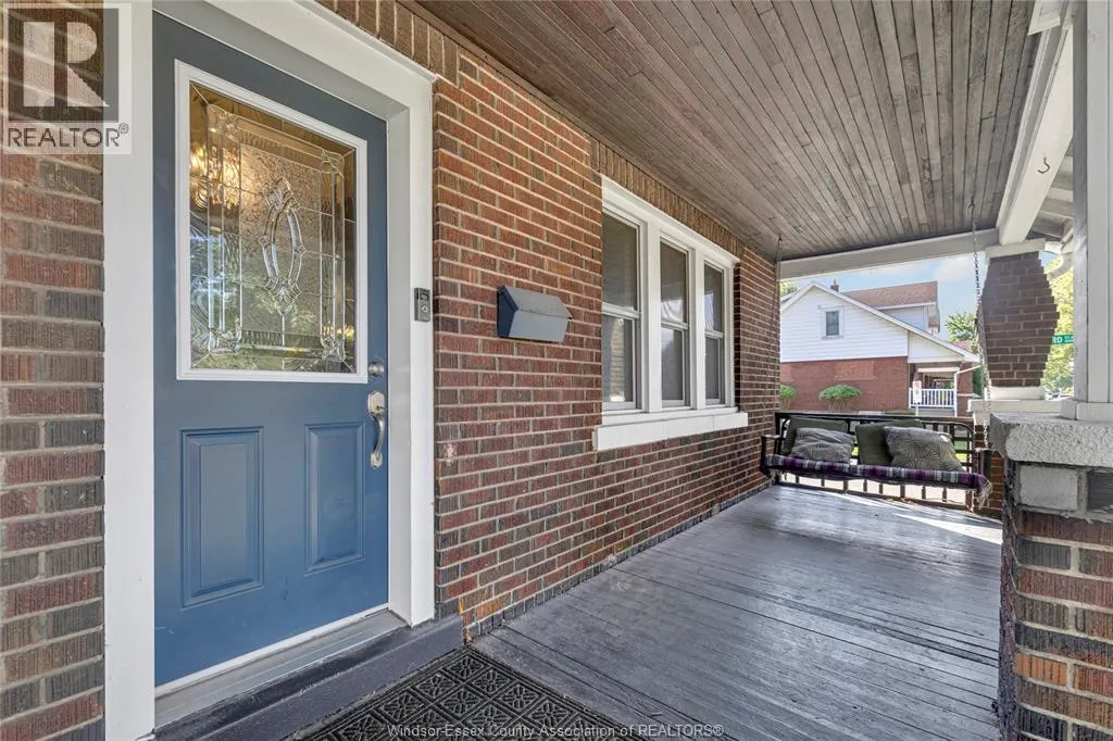 1494 PIERRE