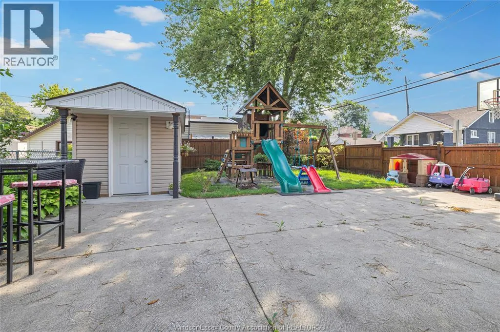 1494 PIERRE