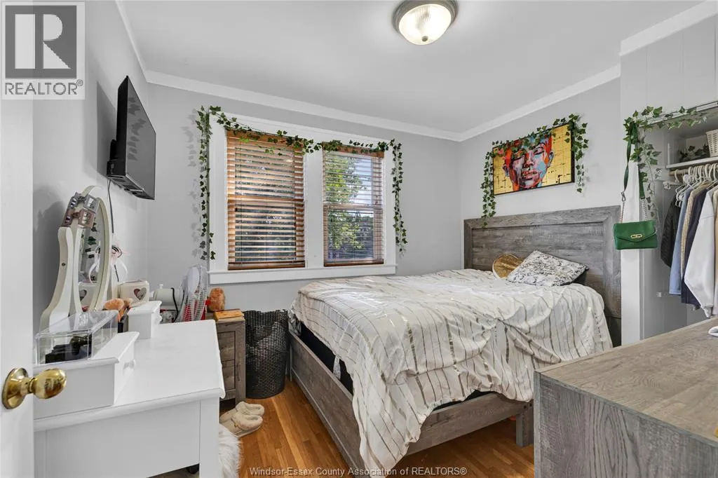 1494 PIERRE