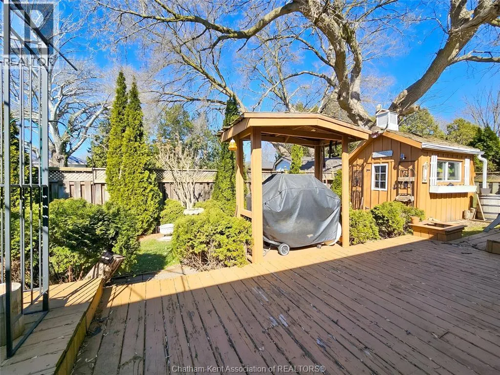 84 Valley ROAD