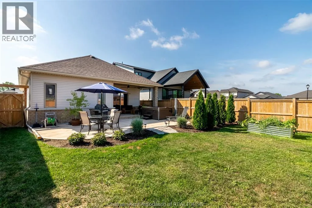 11 CHAMPLAIN COURT