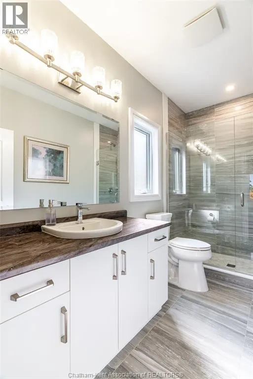 11 CHAMPLAIN COURT
