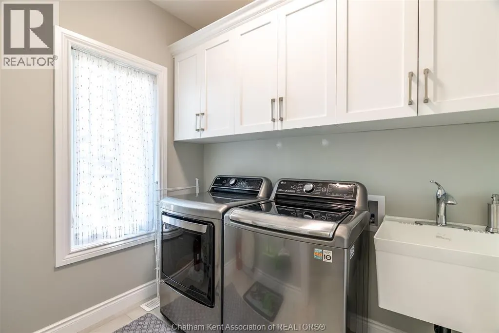 11 CHAMPLAIN COURT