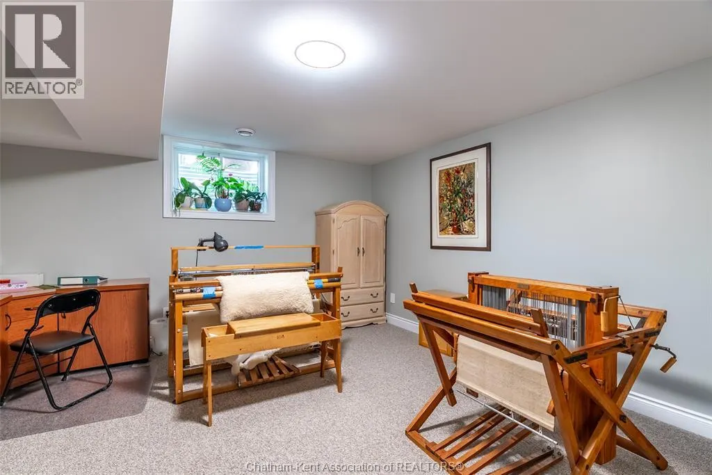11 CHAMPLAIN COURT