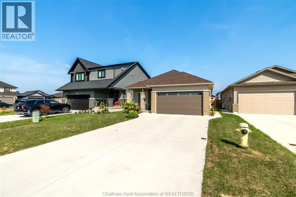 11 CHAMPLAIN COURT