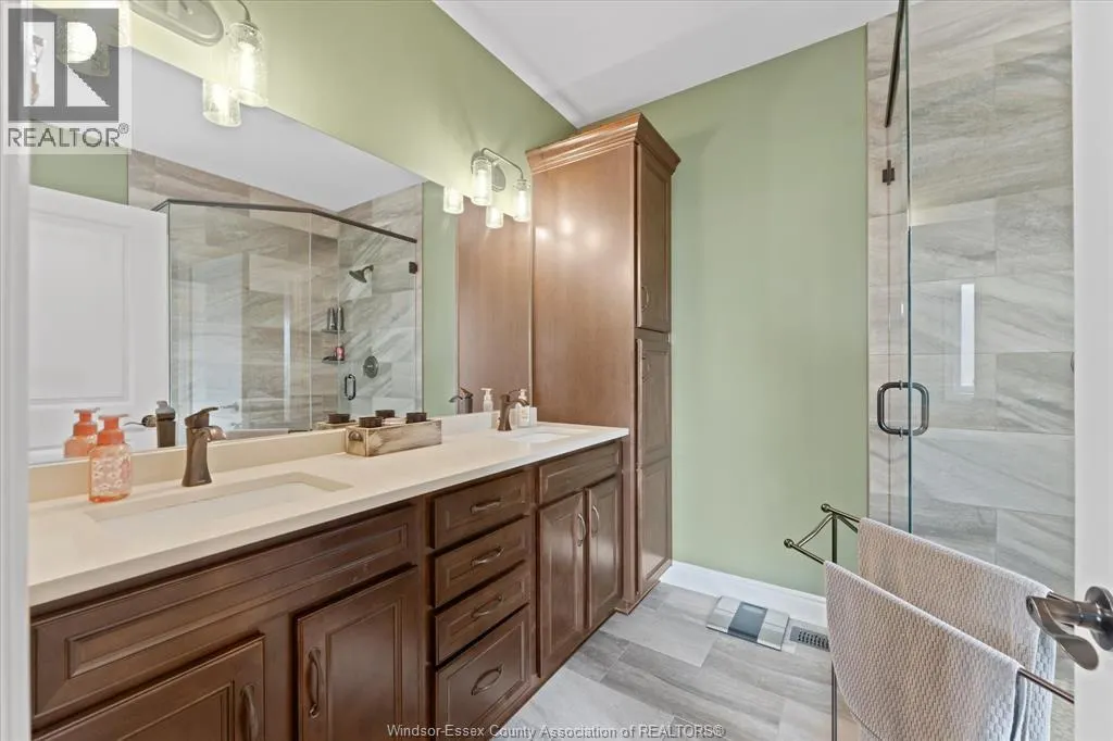 255 Joan Flood DRIVE