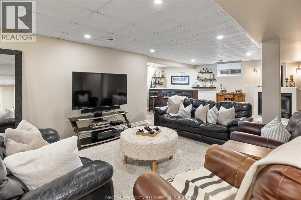 360 EDGEWATER