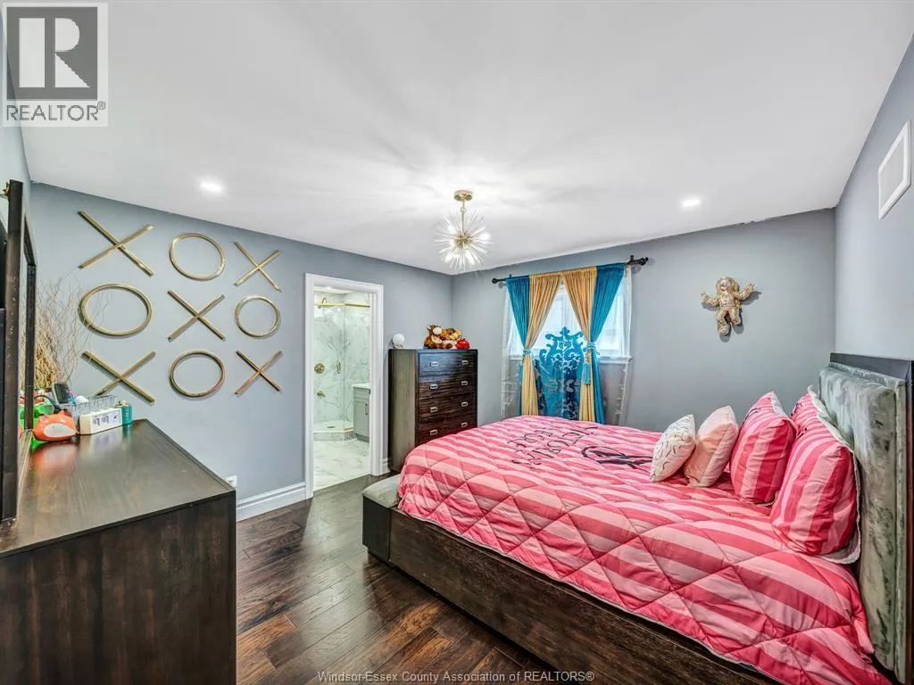 1269 CAMPANA CRESCENT