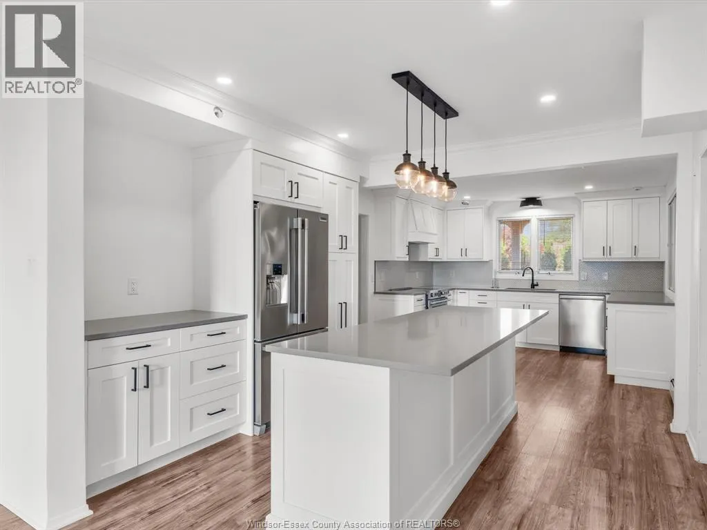 13050 RIVERSIDE DRIVE East