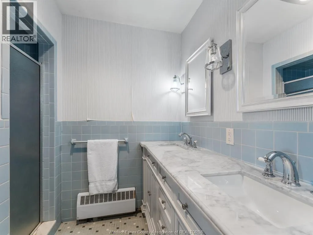 13050 RIVERSIDE DRIVE East