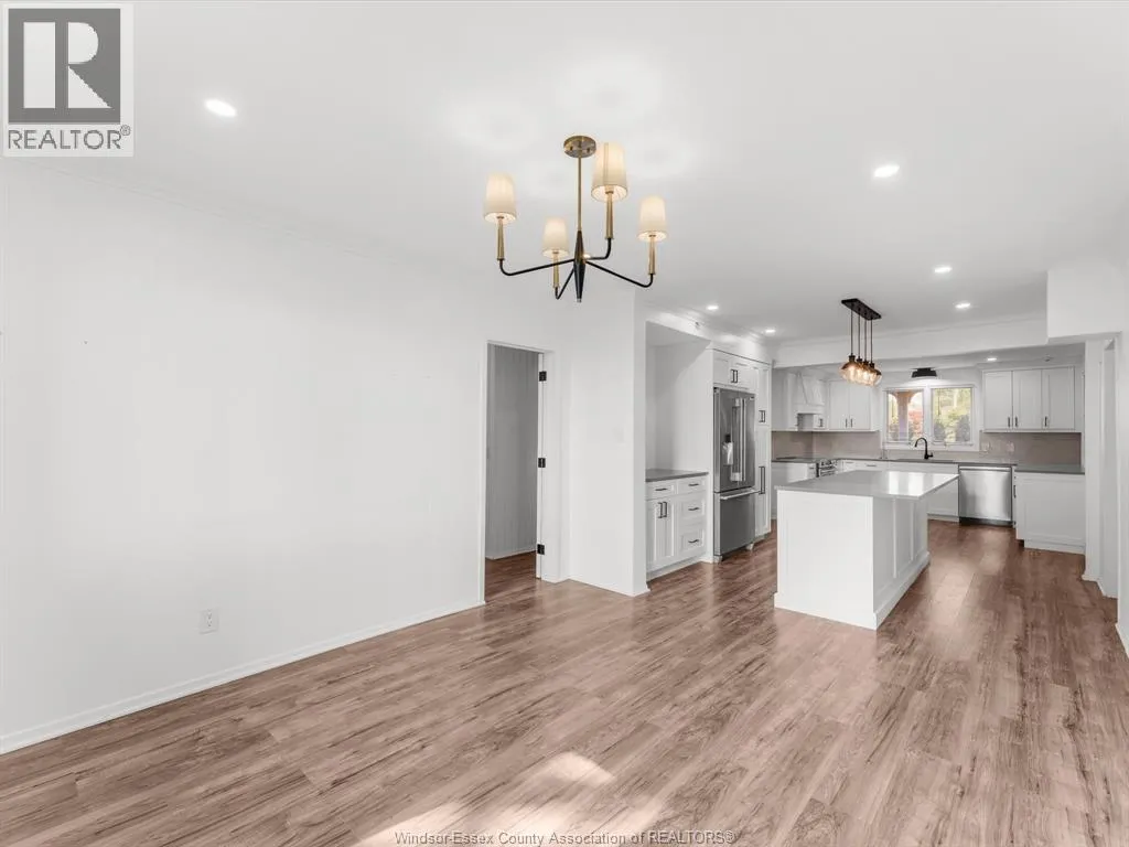13050 RIVERSIDE DRIVE East