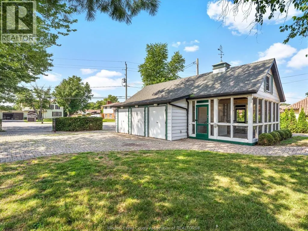 13050 RIVERSIDE DRIVE East