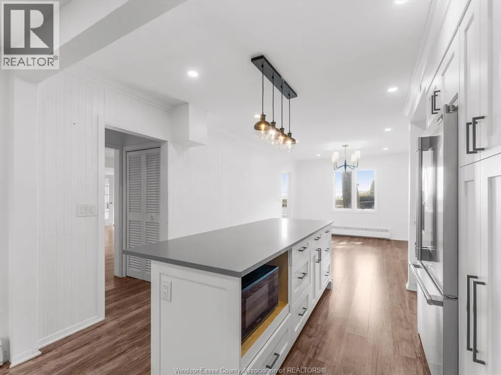 13050 RIVERSIDE DRIVE East