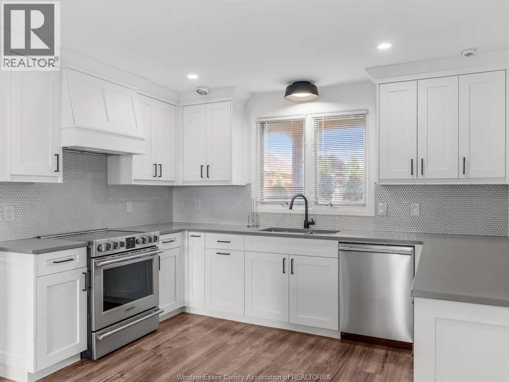 13050 RIVERSIDE DRIVE East