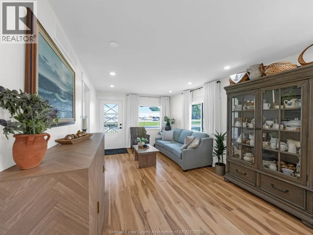 520 Mersea Rd 3