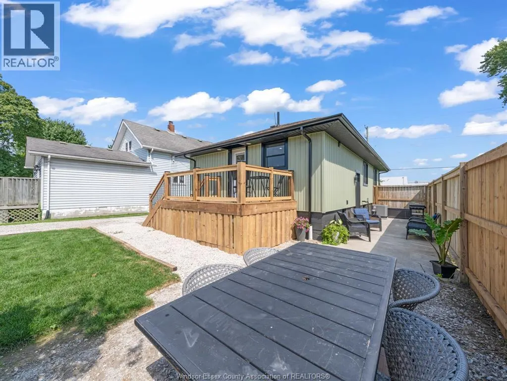 520 Mersea Rd 3