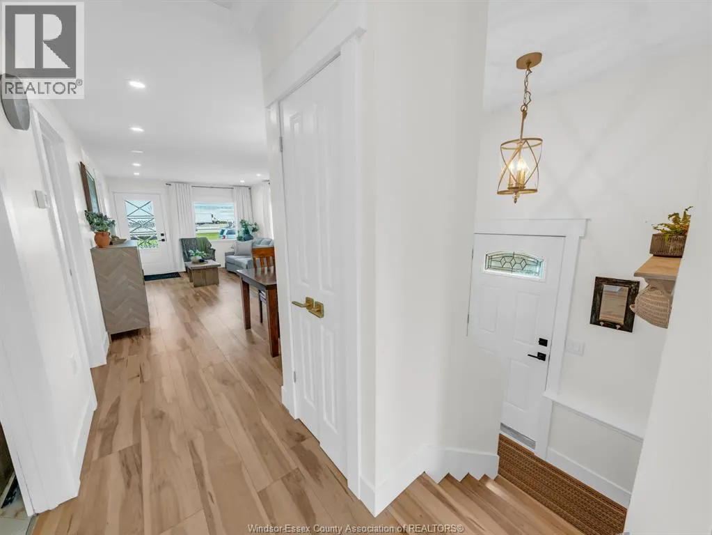 520 Mersea Rd 3