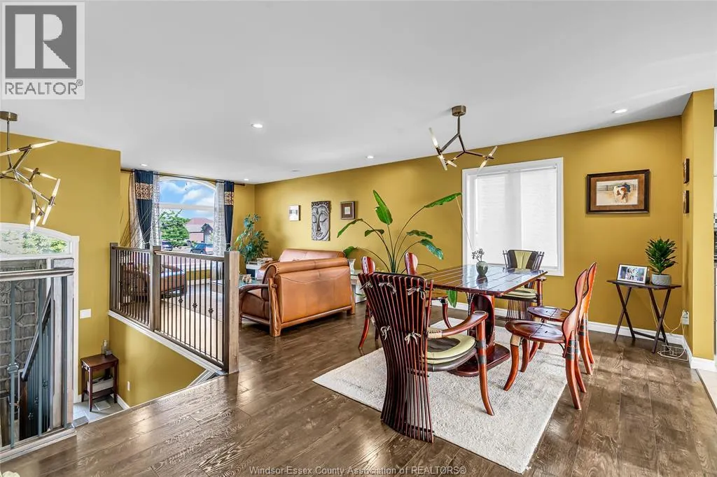 398 POPLAR DRIVE