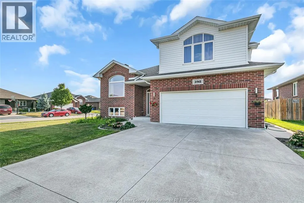398 POPLAR DRIVE
