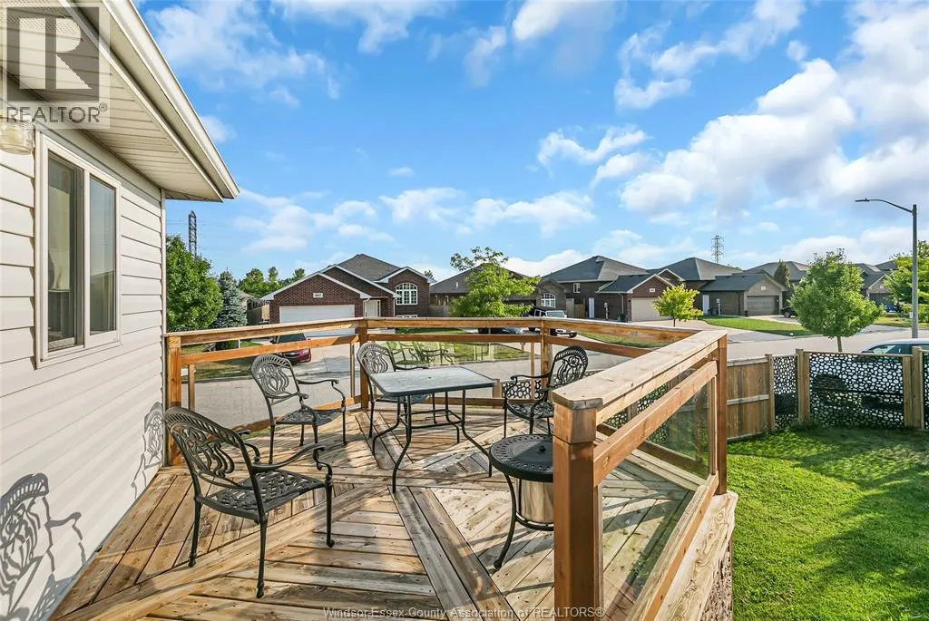 398 POPLAR DRIVE