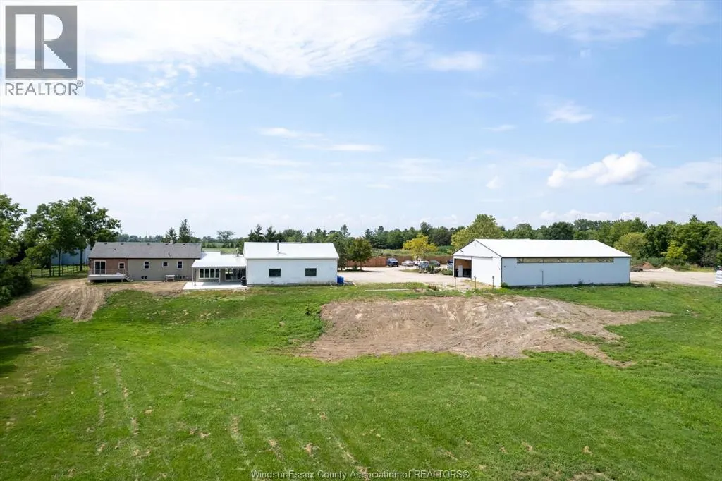 5801 CONCESSION 5 North