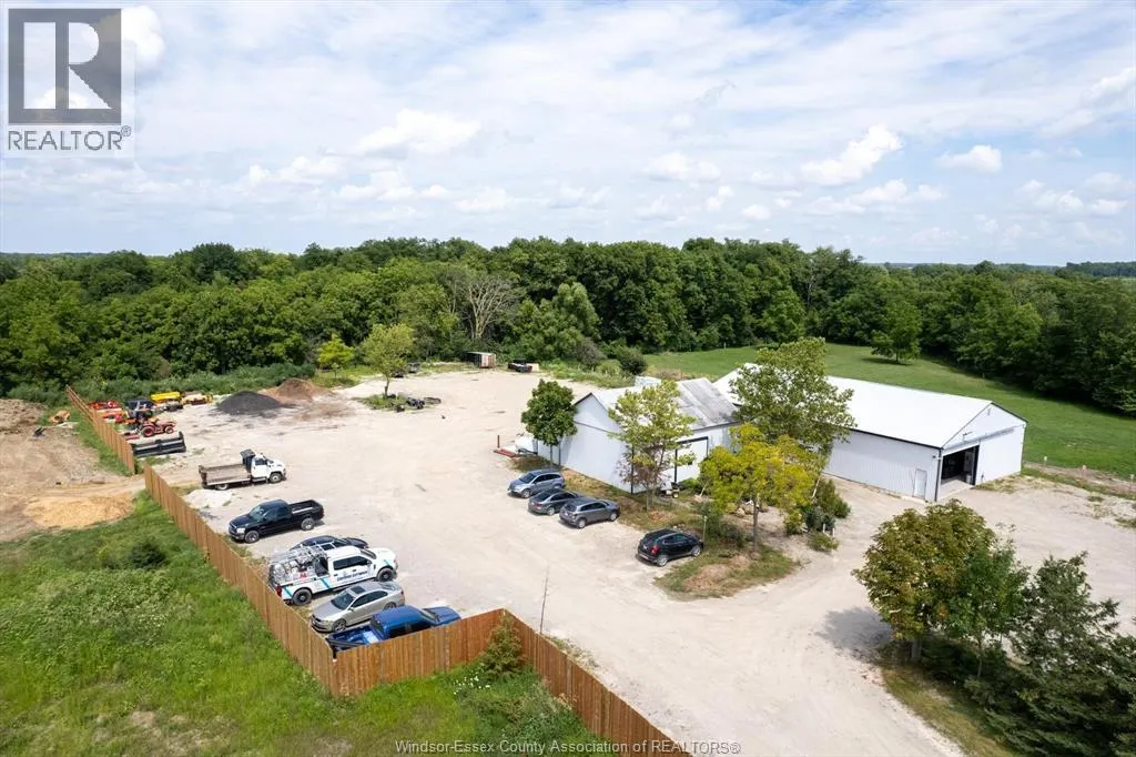 5801 CONCESSION 5 North