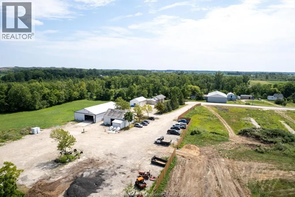 5801 CONCESSION 5 North