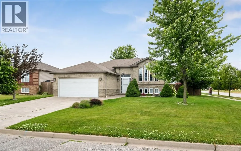 89 HAZEL CRESCENT