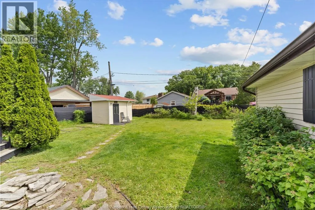 297 Talbot South