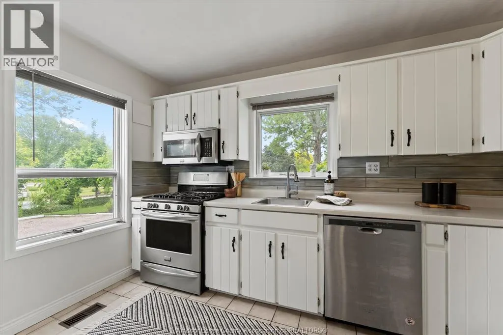 297 Talbot South