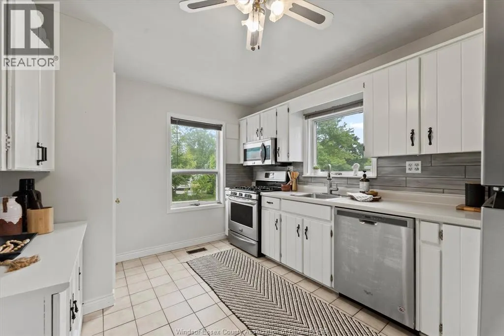 297 Talbot South