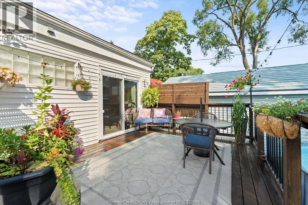 1614 Westcott