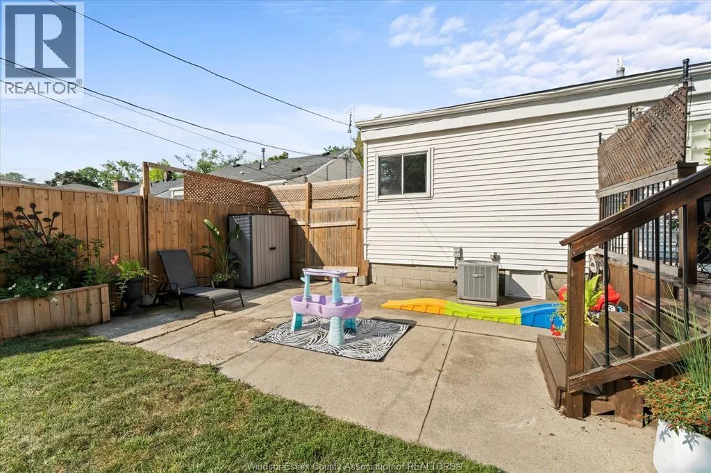 1614 Westcott