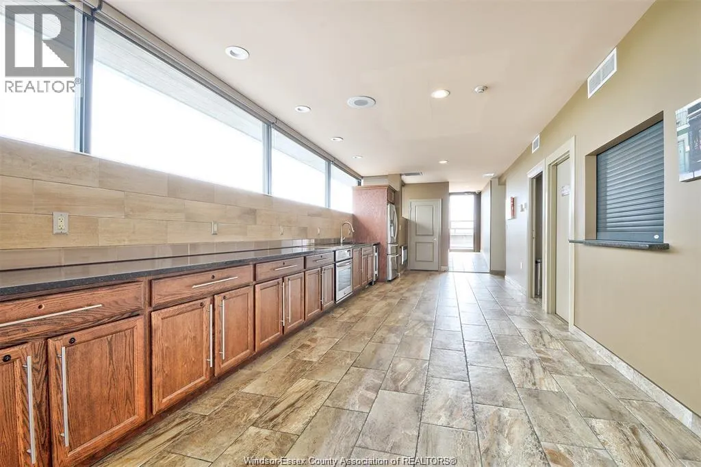 380 PELISSIER Unit# 1901