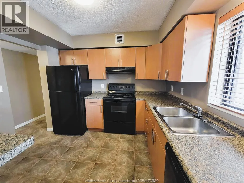 380 PELISSIER Unit# 1901