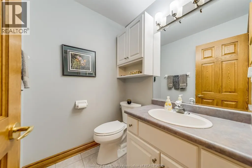 211 WOODLAND DRIVE