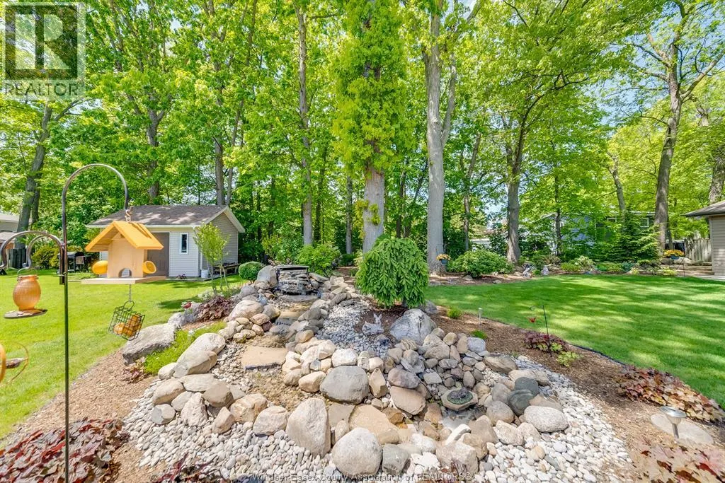 211 WOODLAND DRIVE