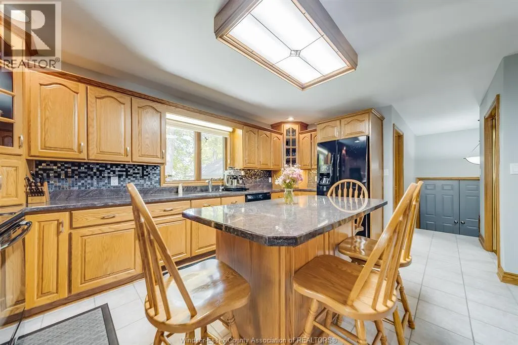 211 WOODLAND DRIVE
