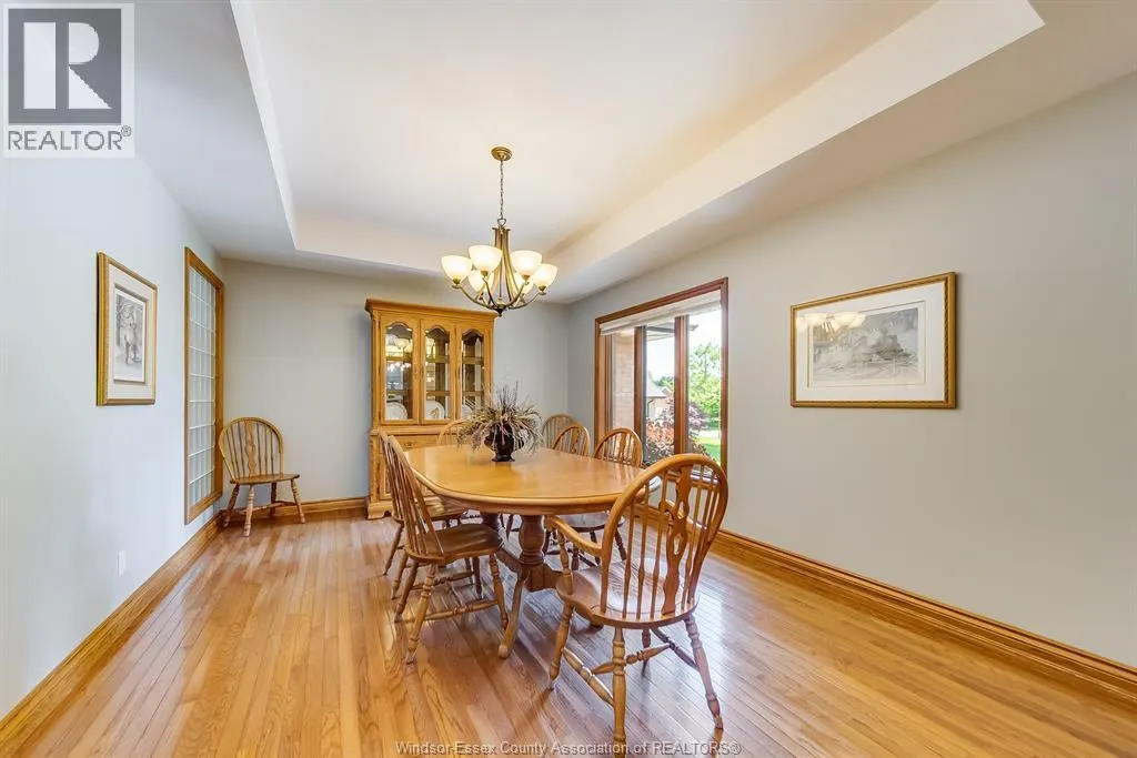 211 WOODLAND DRIVE