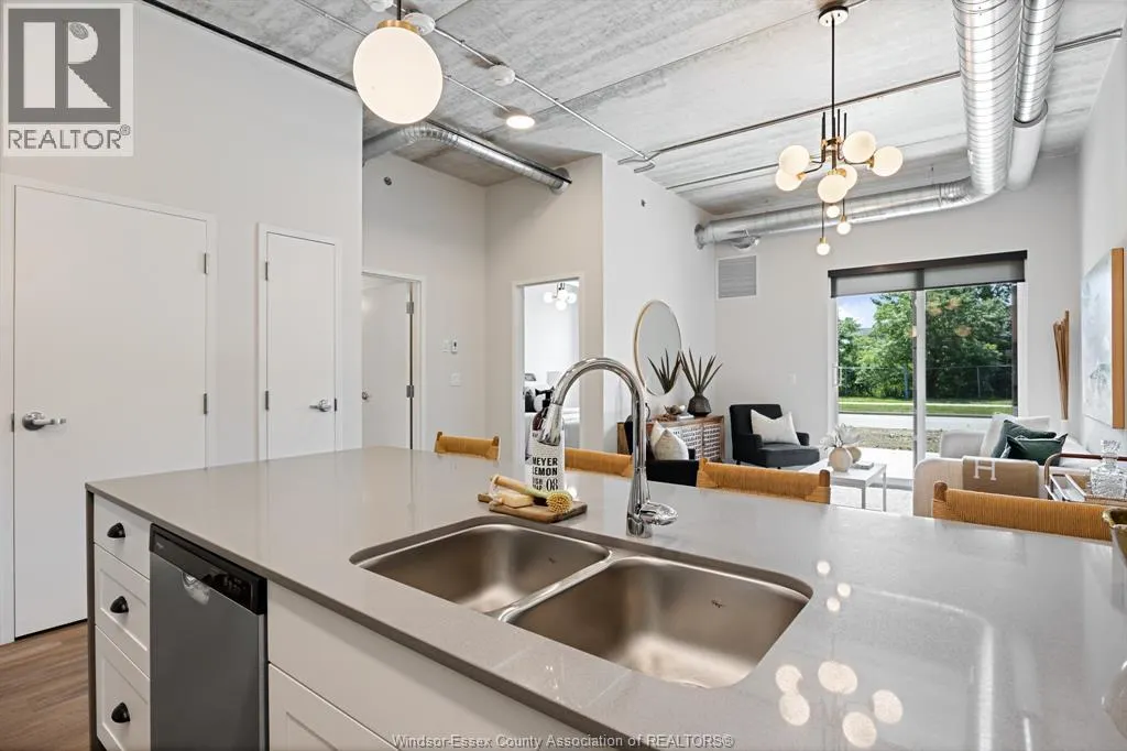 3180 MEADOWBROOK LANE Unit# 215