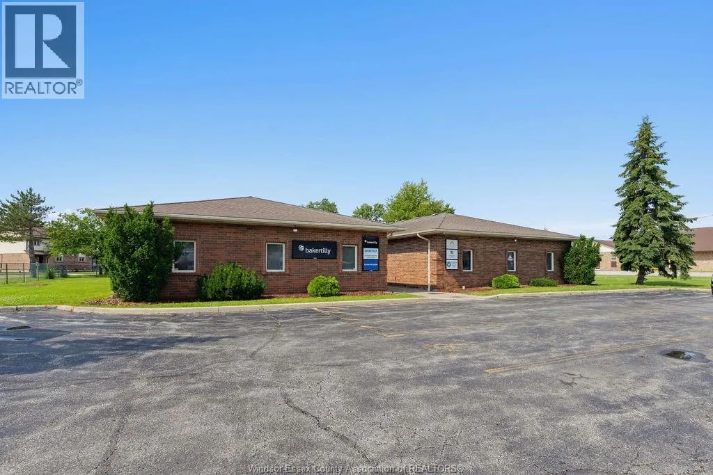 39 MAIDSTONE AVENUE East
