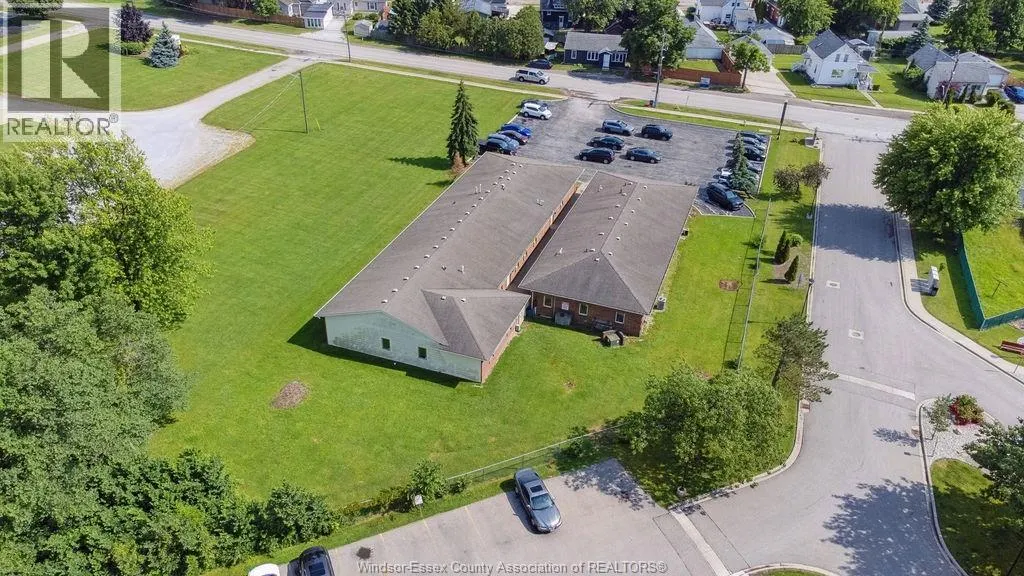 39 MAIDSTONE AVENUE East