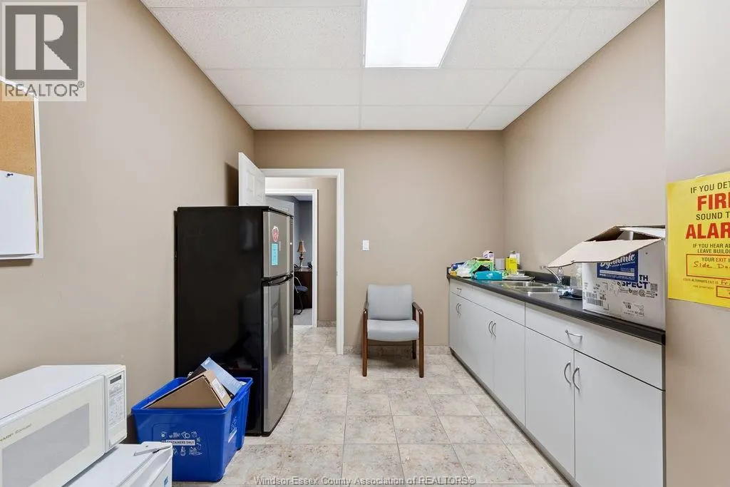 39 MAIDSTONE AVENUE East