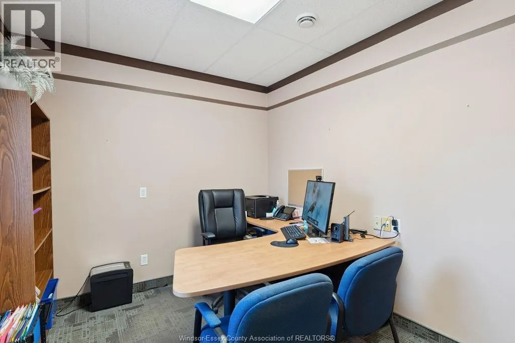 39 MAIDSTONE AVENUE East