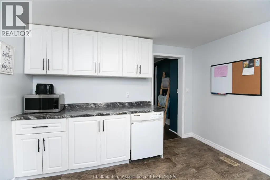 1131 ELGIN STREET
