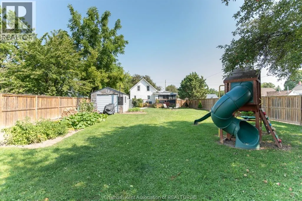 1131 ELGIN STREET