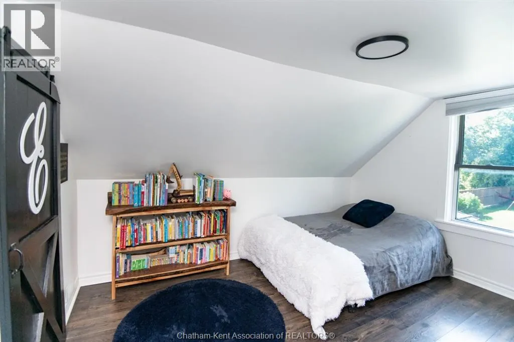 1131 ELGIN STREET